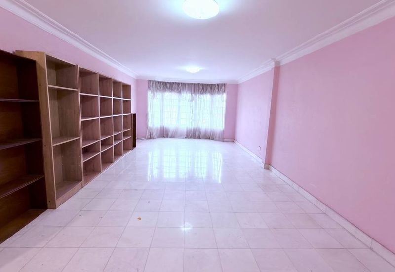 🔥 FOR SALE – CORNER BUNGALOW @ TTDI 🔥