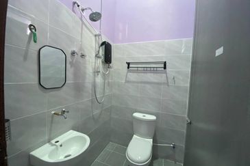 WTL  FOR RENT: Rumah di Mentaloon, Alor Setar