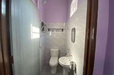 WTL  FOR RENT: Rumah di Mentaloon, Alor Setar