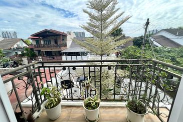 Double Storey Semi Detached Near Aeon Jusco AU2 Keramat Kuala Lumpur
