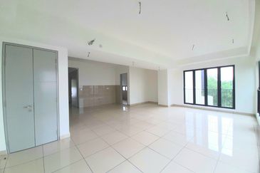 East 57 (Residensi Laman Timur)