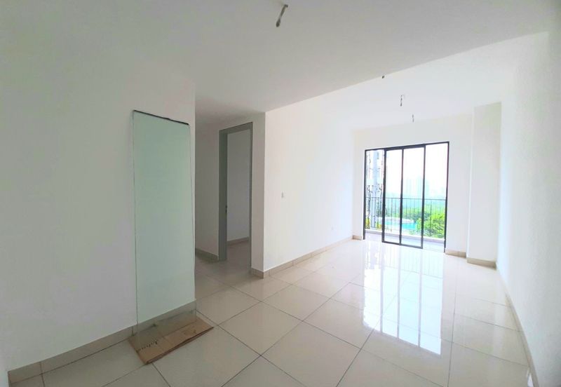 East 57 (Residensi Laman Timur)