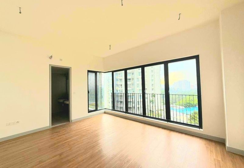 East 57 (Residensi Laman Timur)