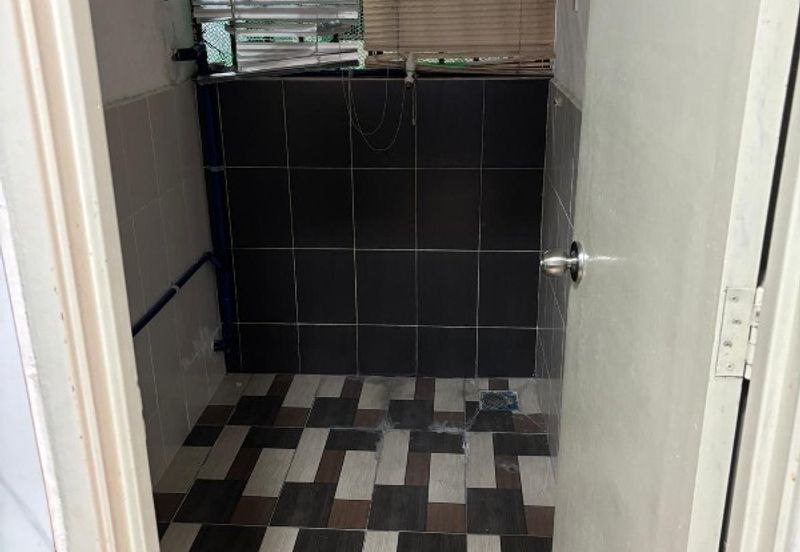 Pangsapuri Damai Mewah B