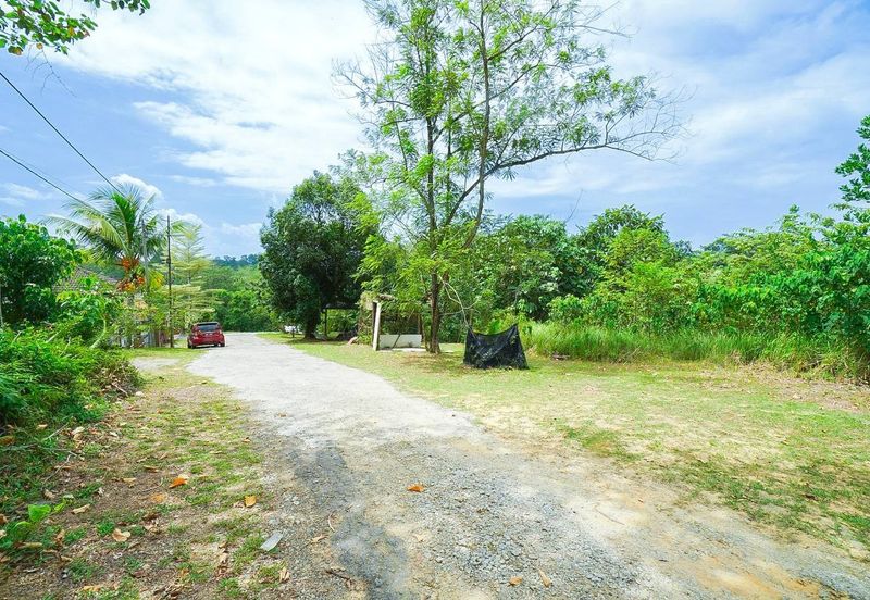 Kampung Sungai Merab
