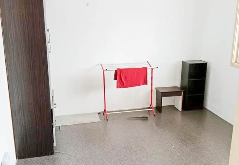 Pangsapuri Seri Cahaya, Ampang Selangor For Sale