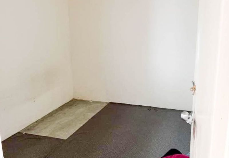 Pangsapuri Seri Cahaya, Ampang Selangor For Sale