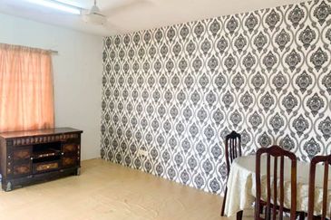 Pangsapuri Seri Cahaya, Ampang Selangor For Sale