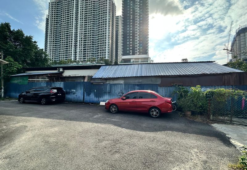 Land with 4 Units of Temporary Shops for Sale | Batu 4, Jalan Gombak, Kuala Lumpur