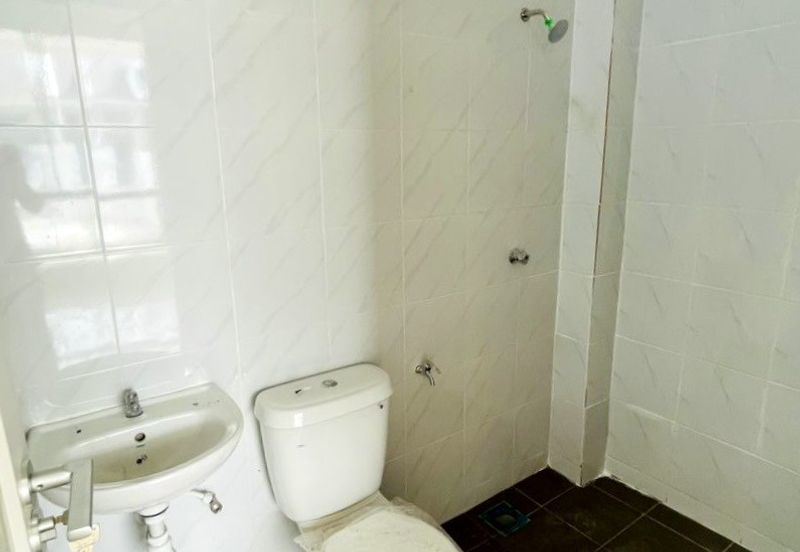 [RUMAH BARU] SemiD Setingkat di TAMAN DERGA PERDANA