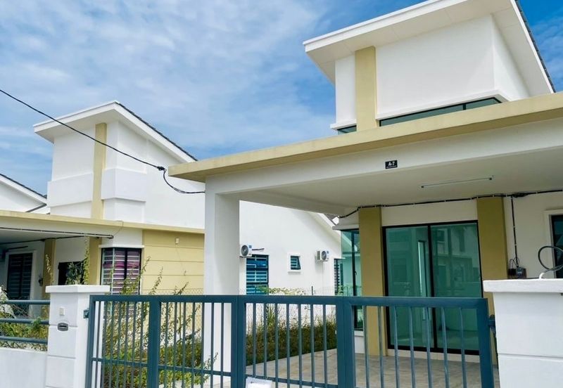 [RUMAH BARU] SemiD Setingkat di TAMAN DERGA PERDANA