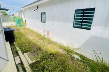 [RUMAH BARU] SemiD Setingkat di TAMAN DERGA PERDANA