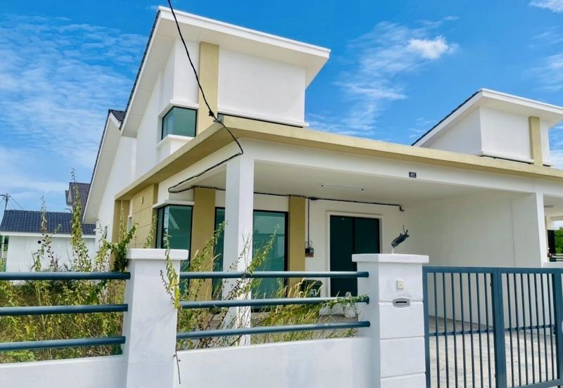 [RUMAH BARU] SemiD Setingkat di TAMAN DERGA PERDANA