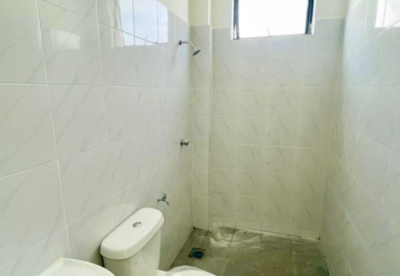 [RUMAH BARU] SemiD Setingkat di TAMAN DERGA PERDANA