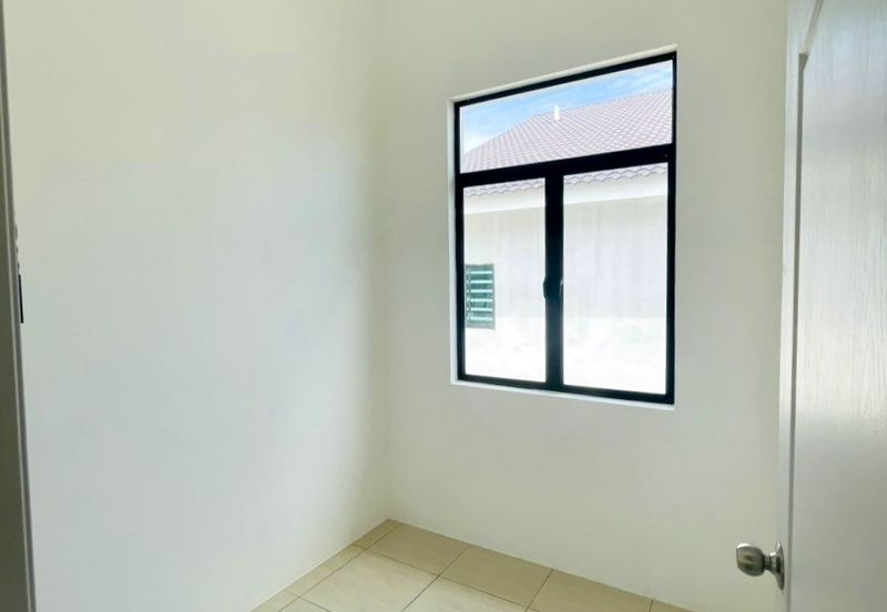 [RUMAH BARU] SemiD Setingkat di TAMAN DERGA PERDANA