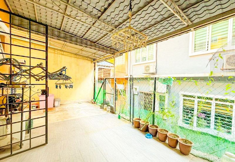 Bandar Tun Hussein Onn