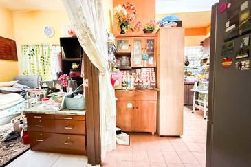 Bandar Tun Hussein Onn