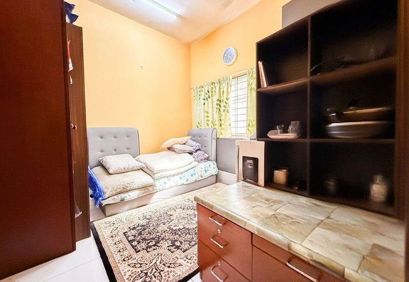 Bandar Tun Hussein Onn