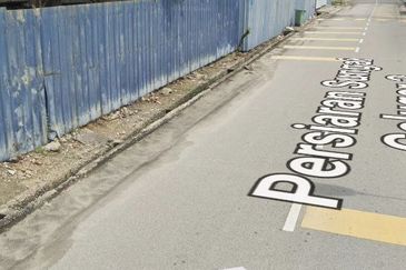 3 keping tanah lot banglo 