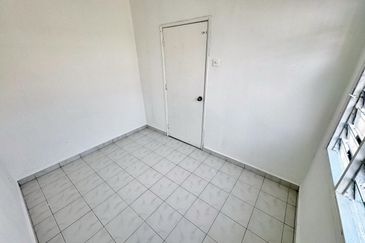 TERMURAH FREEHOLD Single Storey House Taman Desaria Nilai