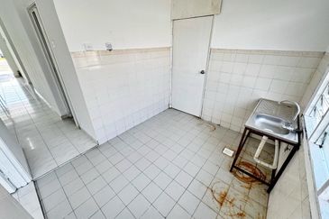 TERMURAH FREEHOLD Single Storey House Taman Desaria Nilai