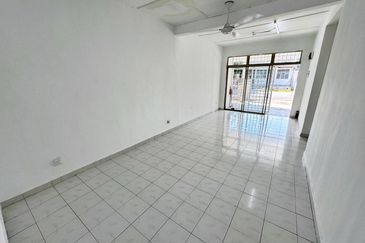 TERMURAH FREEHOLD Single Storey House Taman Desaria Nilai