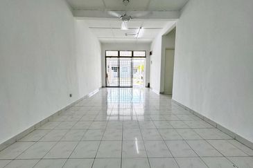TERMURAH FREEHOLD Single Storey House Taman Desaria Nilai