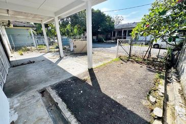 TERMURAH FREEHOLD Single Storey House Taman Desaria Nilai