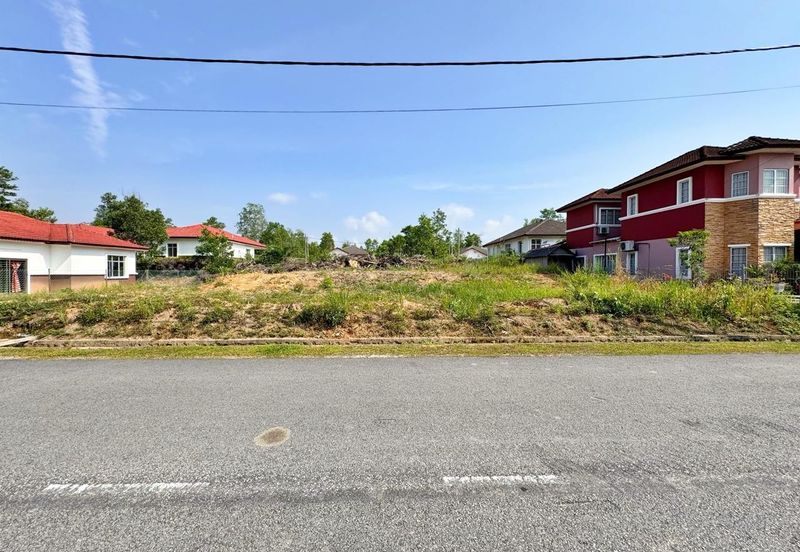 Bandar Tasik Senangin