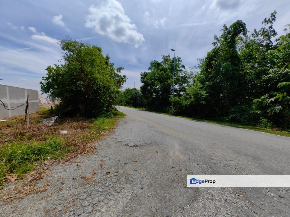 Kampung Baru Lanjut Sepang Bungalow Lot , Selangor, Sepang