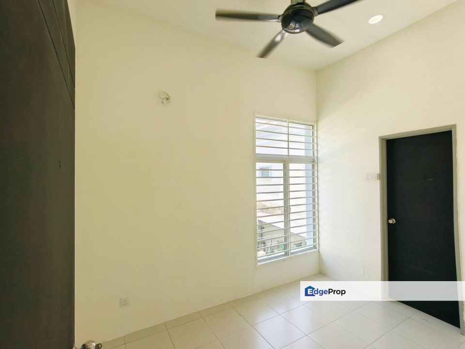 BANDAR SAUJANA PUTRA BSP10, SELANGOR - DOUBLE STOREY SEMI D CLUSTER , Selangor, Jenjarom