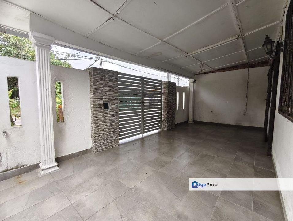 Taman Salak Jaya Salak Selatan Kuala Lumpur  End lot Single Storey , Kuala Lumpur, Salak Selatan