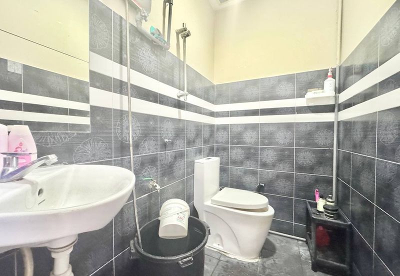 Taman Kinrara Seksyen 1