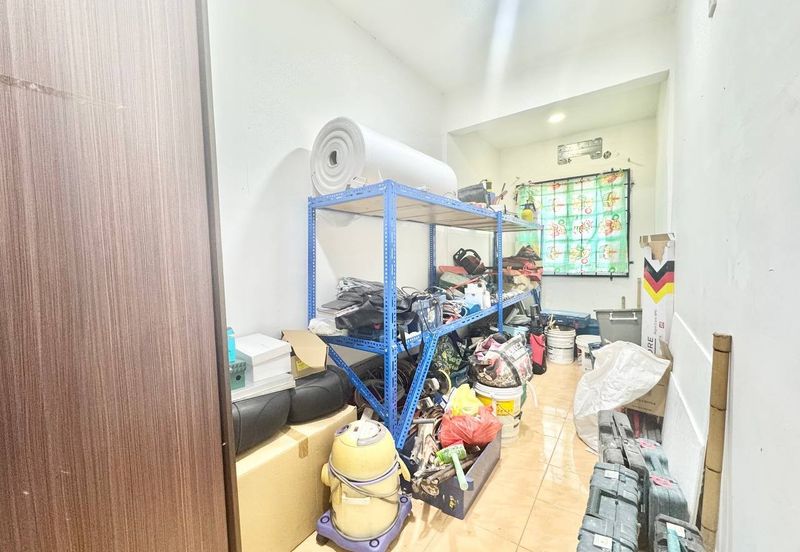 Taman Kinrara Seksyen 1