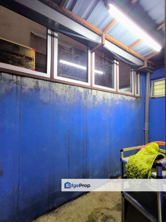 Amansiara, Selayang  Ground Floor Townhouse (facing open additional 2 car slot), Selangor, Selayang