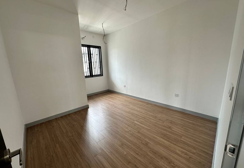 Elmina Green 7 @ City of Elmina