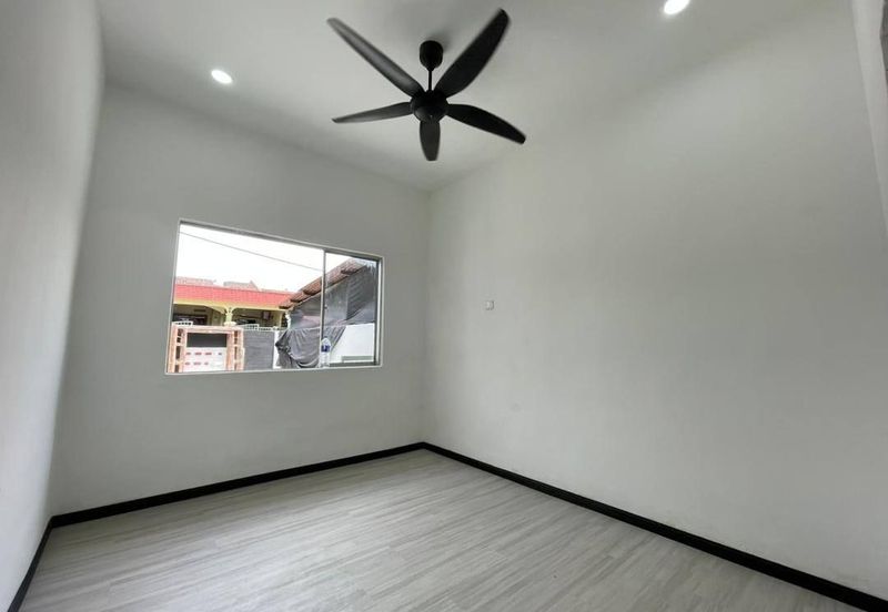 TAMAN PAHLAWAN SUNGAI UDANG