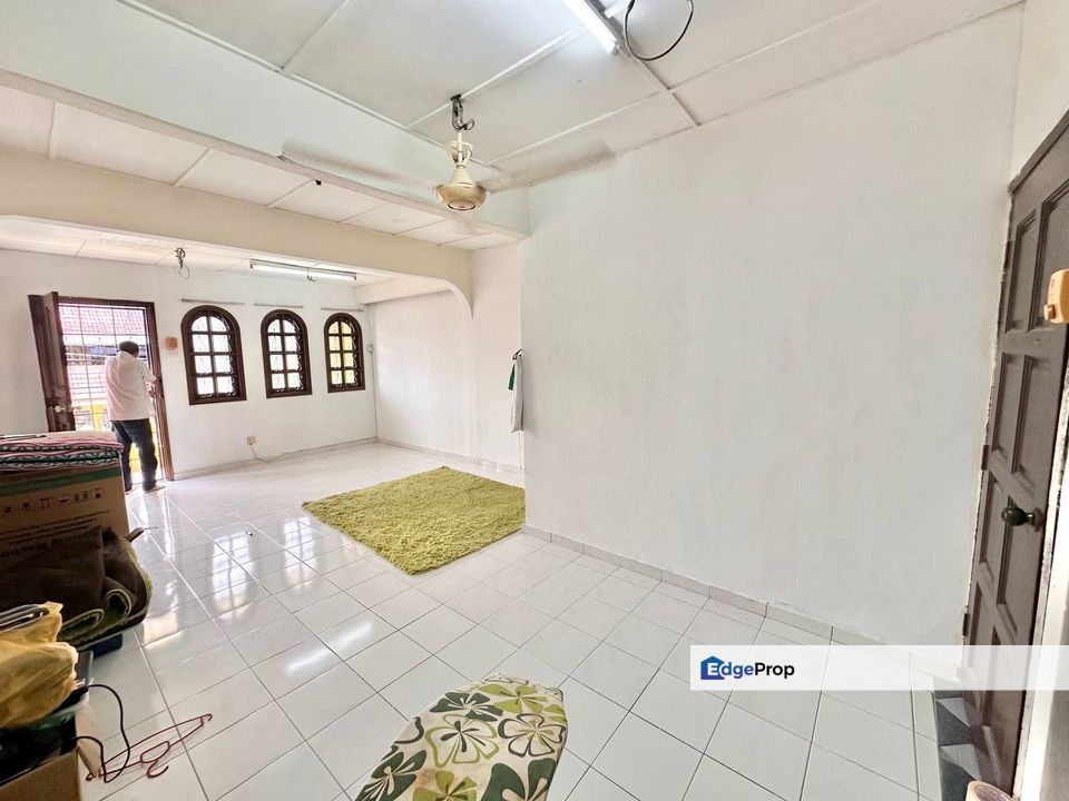 TAMAN PERMATA - END LOT Double Storey Terrace Taman Permata Kuala Lumpur, Selangor, Keramat