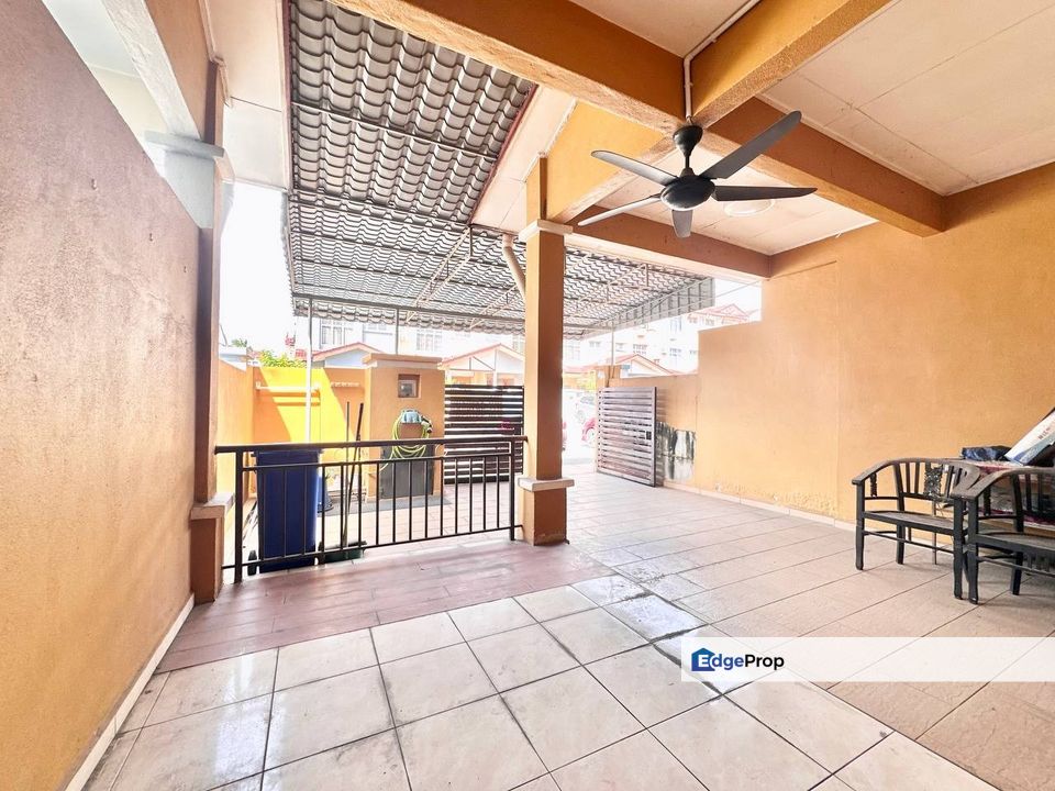 U5 Shah Alam - 3 Storey Intermediate Terrace , Selangor, Shah Alam