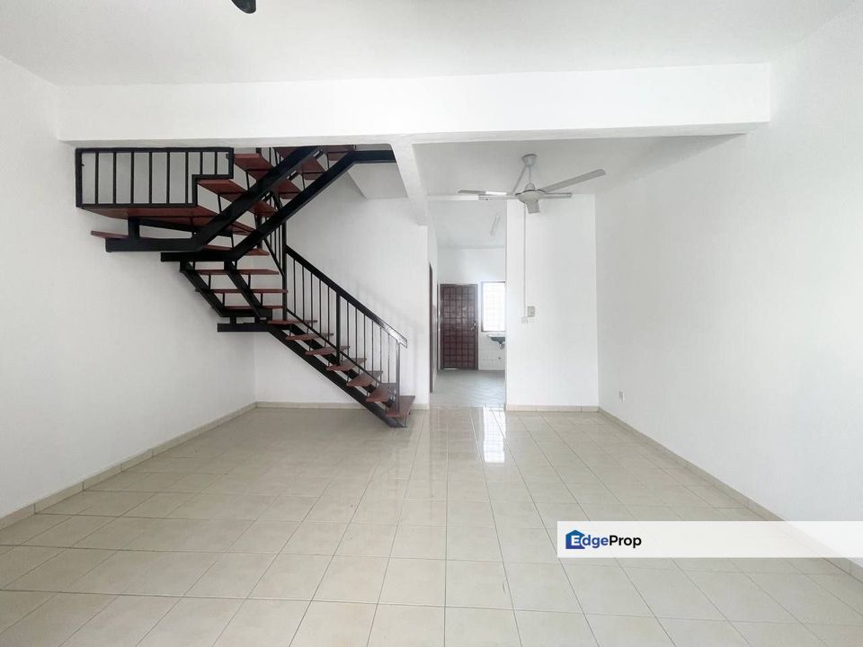Bandar Tasik Puteri, Rawang - Refurbished 2 Storey Terrace, Selangor, Rawang