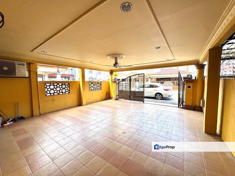 Taman Banting Baru, Banting, Selangor - Double Storey Terrace For Sale , Selangor, Banting