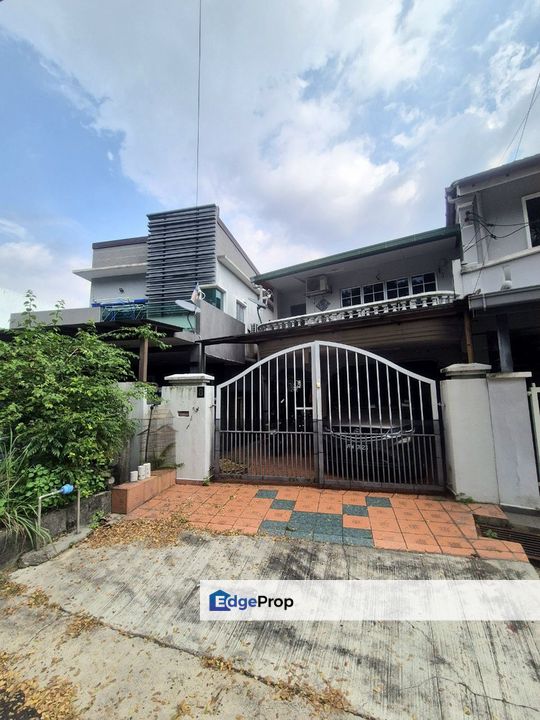 Seksyen 17 Shah Alam Facing Open - 2 Storey Semi D Cluster House, Selangor, Shah Alam