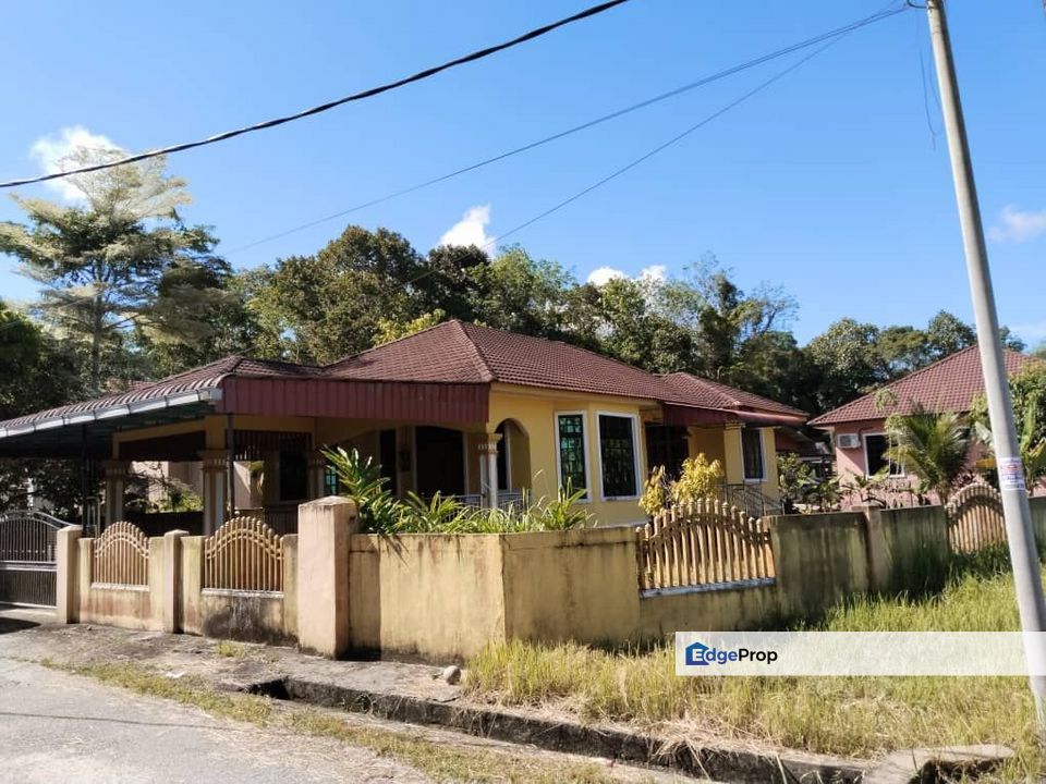 KG. SLOW MACHANG, PASIR MAS, KELANTAN BANGLO SETINGKAT , Kelantan, Machang