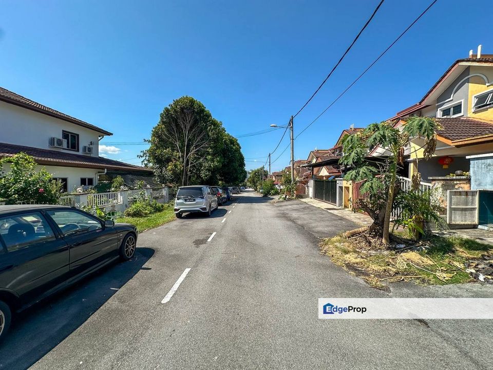 Taman Pinggiran Saujana, Kajang Double Storey, Selangor, Kajang