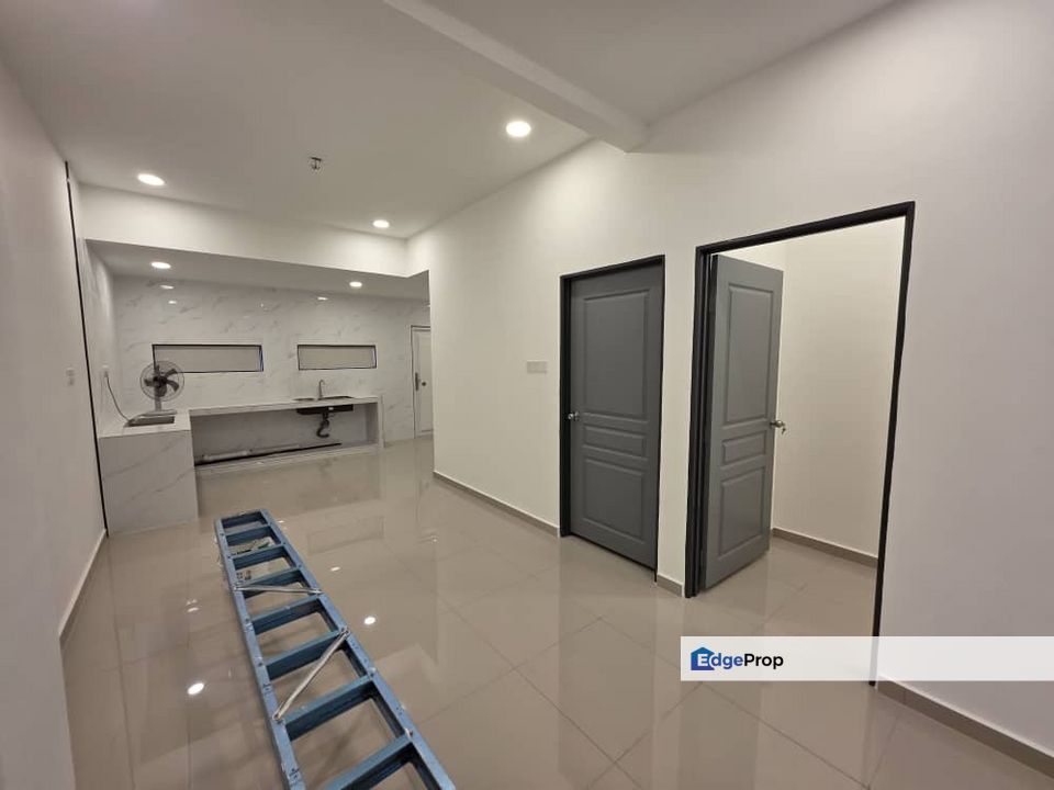 Taman Gembira Klang - NEWLY RENOVATED 1 storey terrace in HOT LOCATION, Selangor, Klang