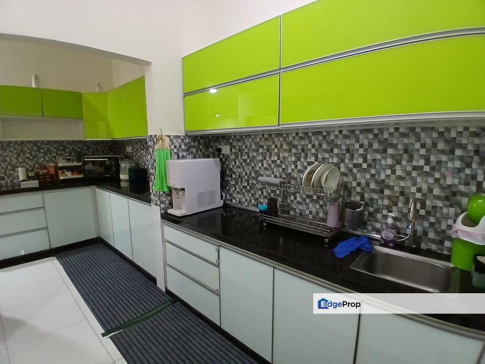 DENAI ALAM DOUBLE STOREY TERRACED END LOT RENOVATED & EXTENDED FOR SALE , Selangor, Shah Alam