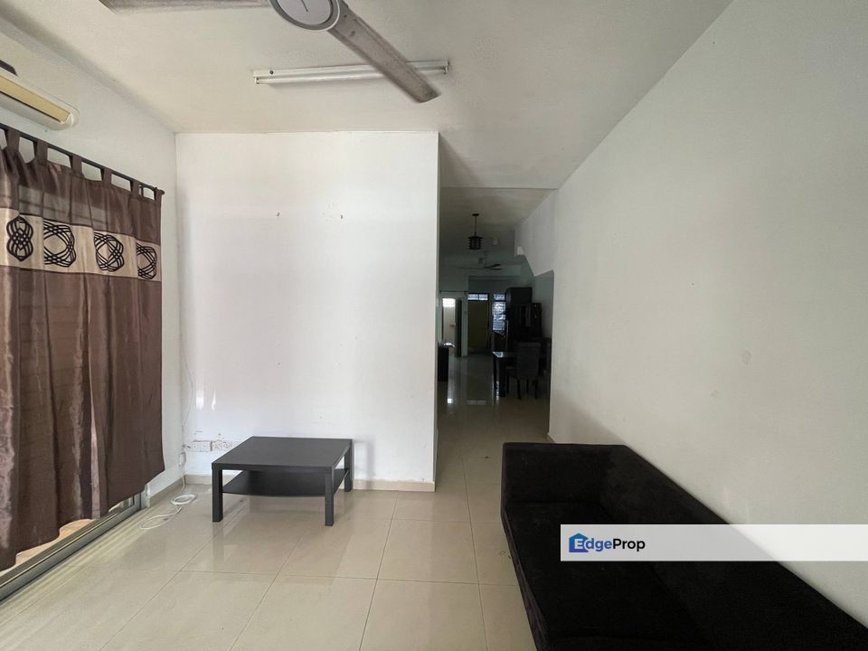 Bayu Park Ville Townhouse Taman Balakong Jaya, Balakong Selangor., Selangor, Balakong