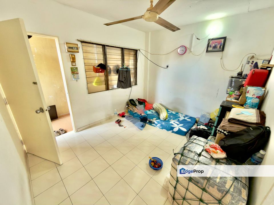 Flat PKNS Taman Dagang Blok Cempaka, Ampang Selangor, Selangor, Ampang