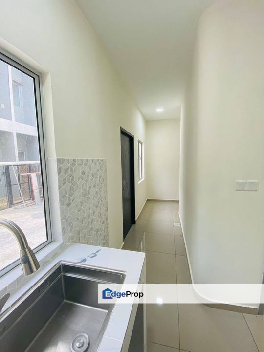 GREENWOODS CENDANA, SEPANG - RENOVATED FREEHOLD 2-STOREY TERRACE, Selangor, Dengkil