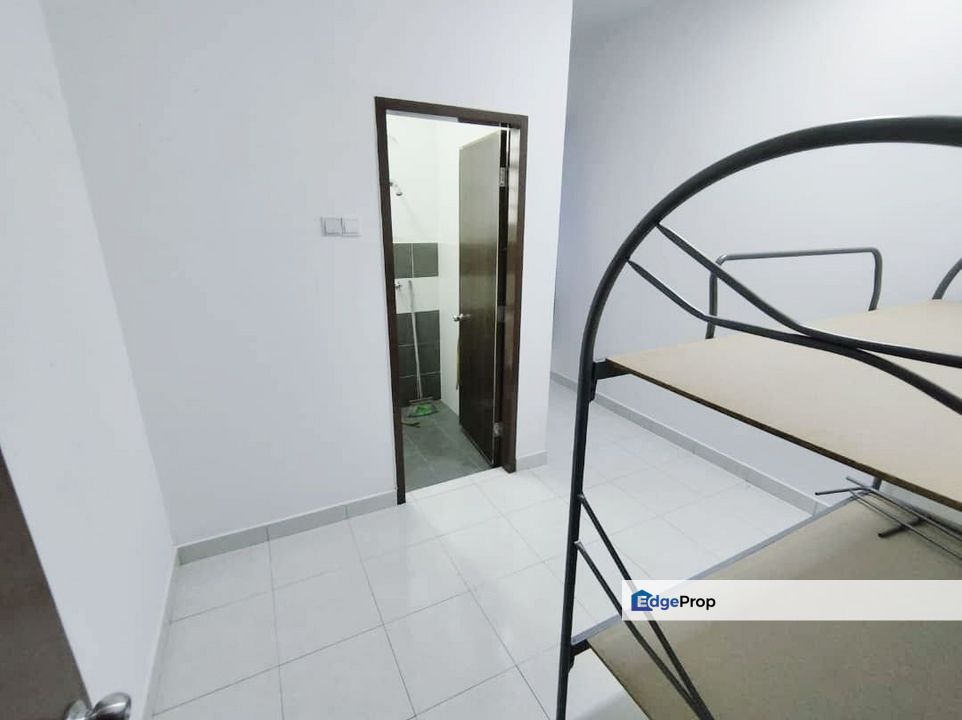 Meranti Hillpark Puncak Alam in Saujana Utama + Basic unit, Selangor, Saujana 